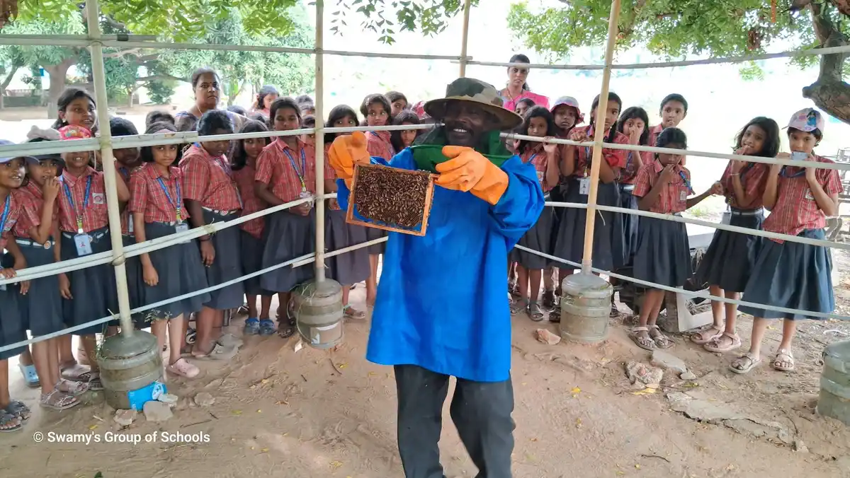 Class IV - Field Trip to Farm Guru